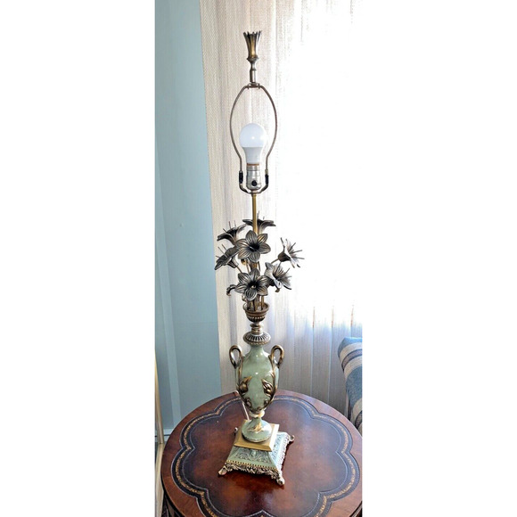 Antique French Victorian Art Deco Set Of 2 Hand Painted Lily Floral Lamps Works - Picture 6 of 16